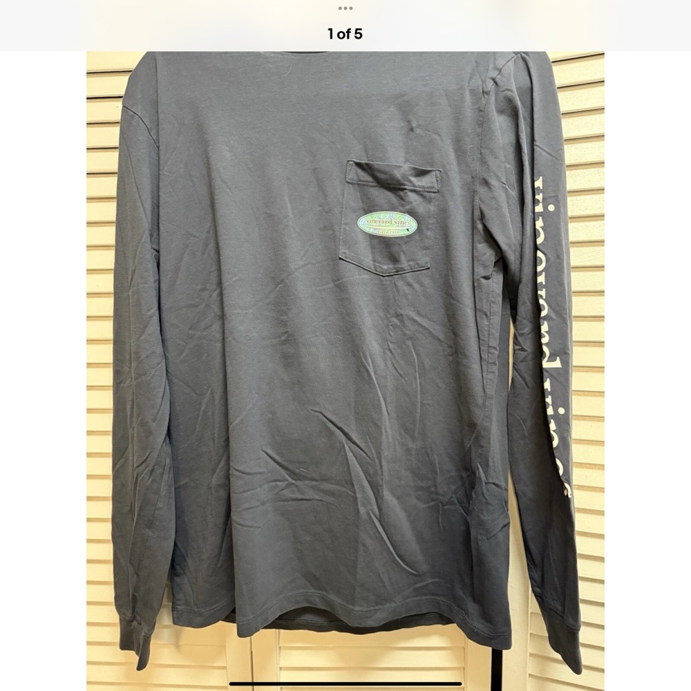 Men’s Vineyard Vines Long Sleeve Surfboard Tee Size Medium Excellent Condition